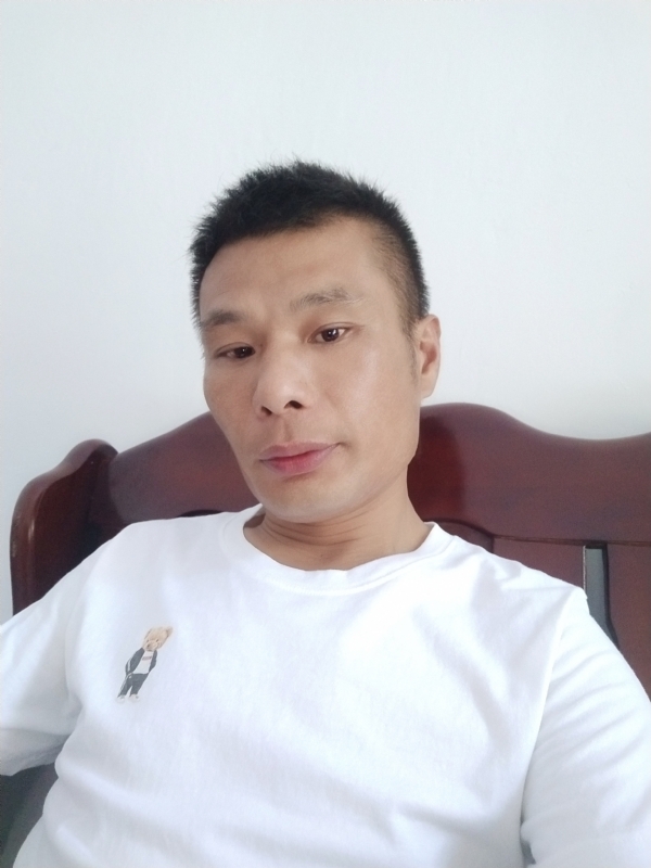 年少轻狂的第一张照片--蚌埠残疾人相亲网